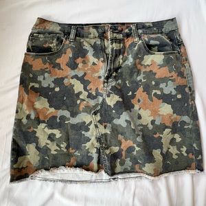 Camo Stretch Mini Skirt